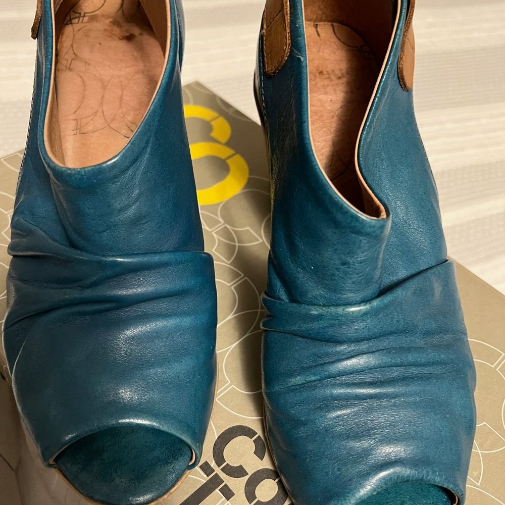 Coque Terra Slouchy Peep Toe Heel Size Size EU 38 Teal Blue Leather